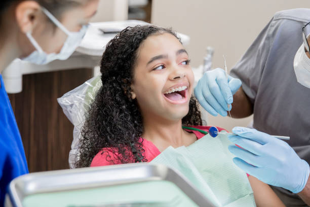 Best Emergency Dental Extractions in Lady Lake, FL